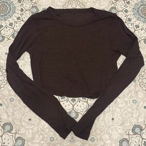Lululemon Hold Tight Cropped Long Sleevee Top